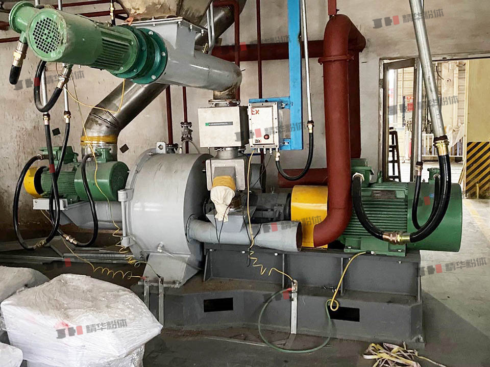 酚醛樹脂超微粉碎機(jī)--濟(jì)南某公司